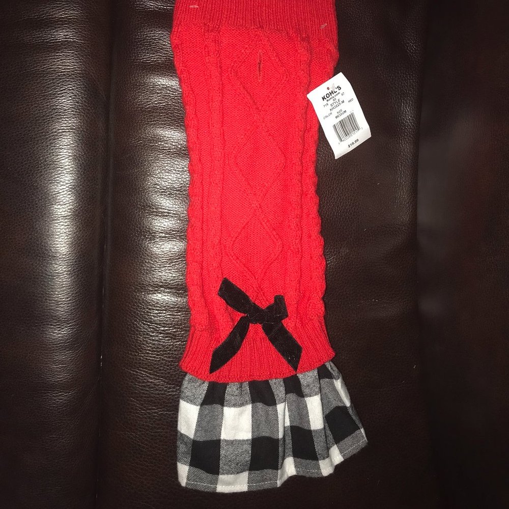 Red pet sweater dress w/ black & white check Medium velvet bow